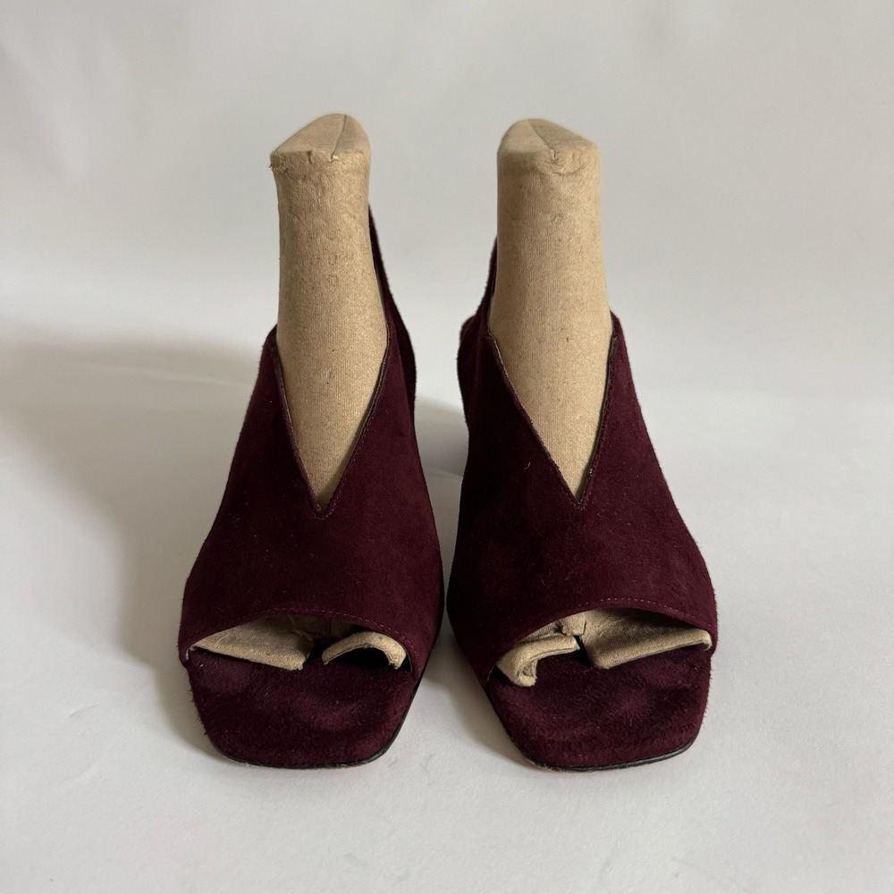 Bernardo Womens Suede Block Open Toe Heels 9 Maroon‎ Square Toe Quiet Luxury